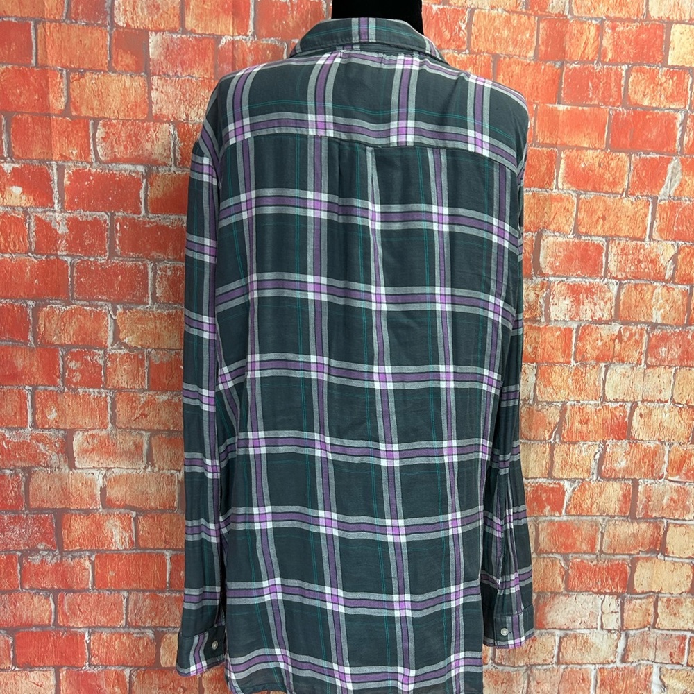 Gap Partial Button Plaid Flannel Top - image 4